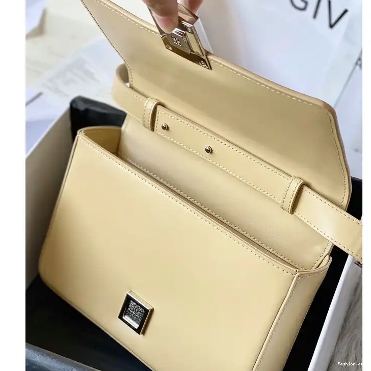 Fashionrepsfam ru 2203RF0042 Givenchy Bag 0524